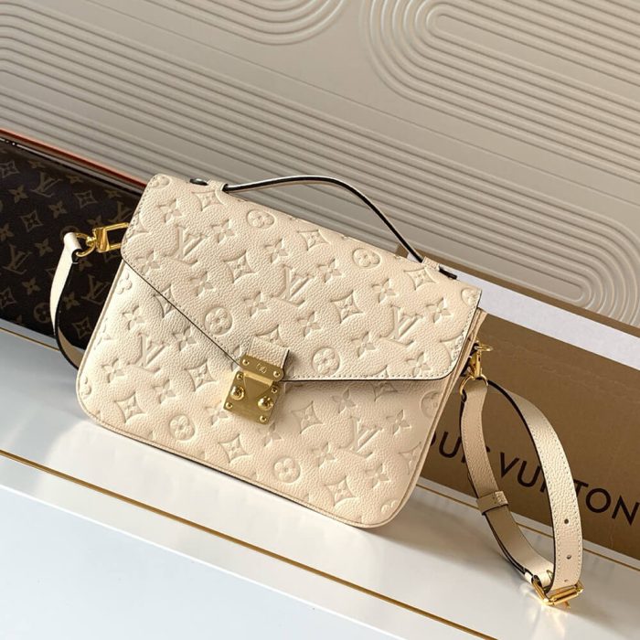 LV Pochette M??tis Bag - Image 2