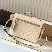 LV Pochette M??tis Bag - Image 4