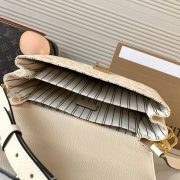 LV Pochette M??tis Bag - Image 9