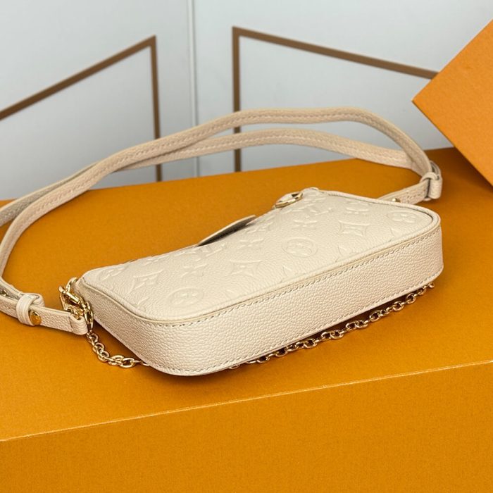 LV Easy Pouch - Image 5